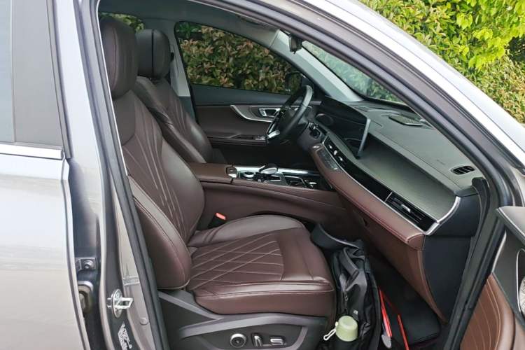 Used Chery Tiggo 8 PRO 2024 Champion Edition 390T Two-Wheel Drive Peak Version 5 Seats