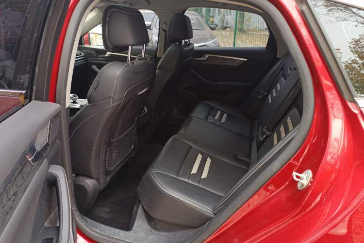 Used BYD Qin Pro New Energy 2019 EV Super Edition High-Power Long-Range Smart-Connected Cutting-Edge Model Left Rear Seat