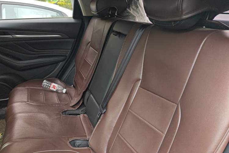 Used Haval F7x 2019 1.5T Two-Wheel Drive Smart & Trendy Edition Left Rear Seat