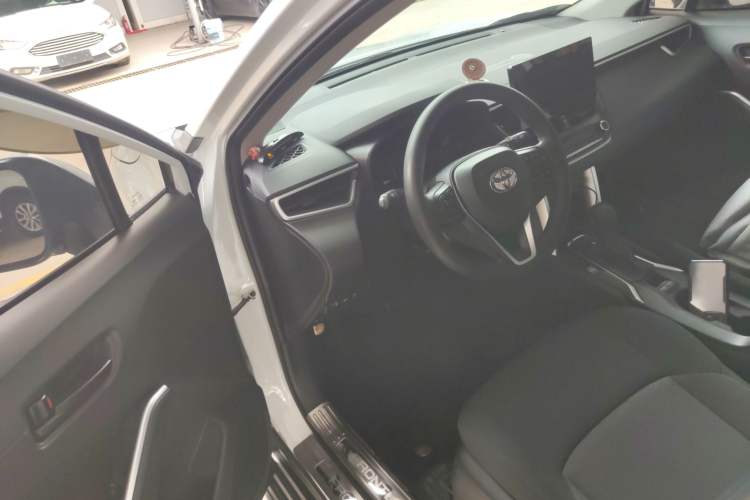 Used Toyota FRONTLANDER 2023 2.0L CVT Leading Edition