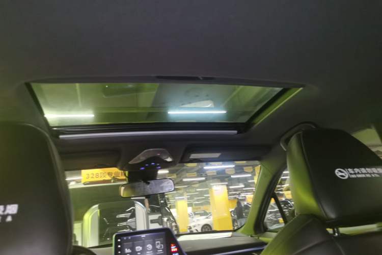 Used Toyota IZOA 2020 2.0L Enjoy Edition
