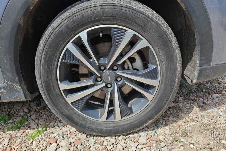 Used JETOUR X70 PLUS 2021 1.5T DCT Fire 5-Seater Right Front Wheel Hub