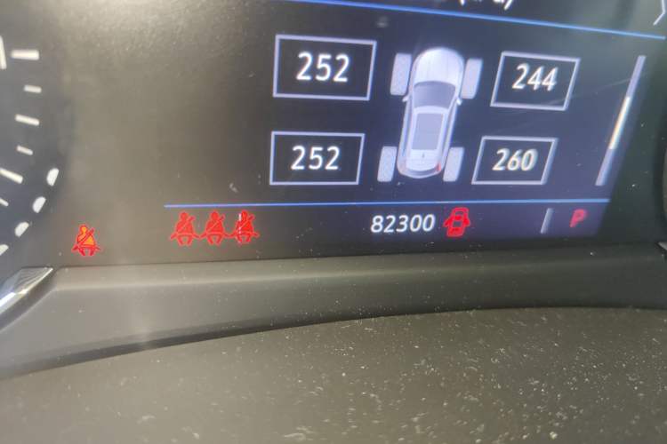 Used Cadillac XT4 2018 28T Two-Wheel-Drive Luxury Model