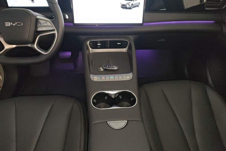 Used BYD Sealion 06 New Energy 2025 Model EV 605 Navigation Pro Edition Gear Lever