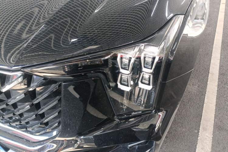 Used GAC Trumpchi GS8 2022 Linghang Series 2.0 TGDI Two-Wheel-Drive Luxury Smart Connectivity Version (7 Seats)