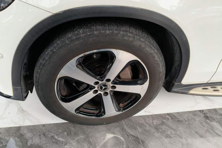 Used Mercedes-Benz GLC Coupe 2019 GLC 200 4MATIC Coupe SUV