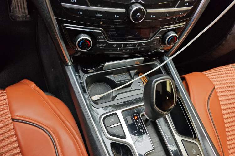 Used Geely Auto Emgrand GT 2016 2.4L Comfort Version