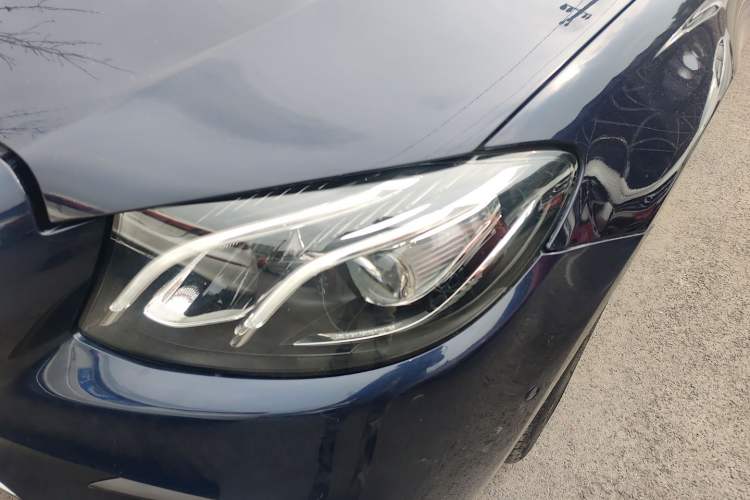 Used Mercedes-Benz E-Class 2020 E 300 L Sporty and Stylish Model
