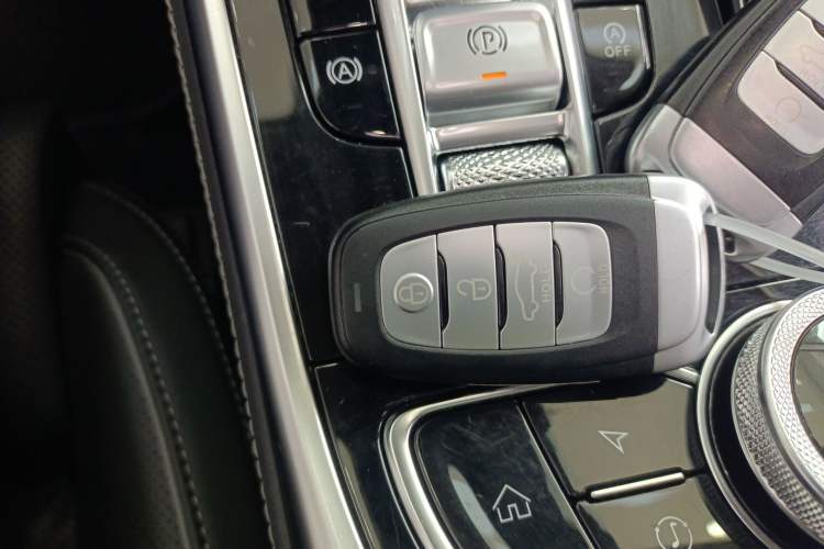 Used Hongqi H9 2020 2.0T Smart Connect Flagship Edition
