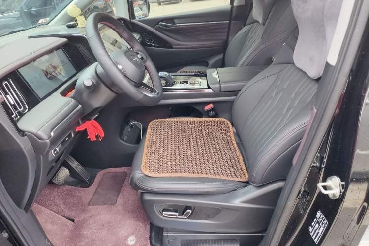 Used GAC Trumpchi M8 2024 Master Series 400T Prestige Edition