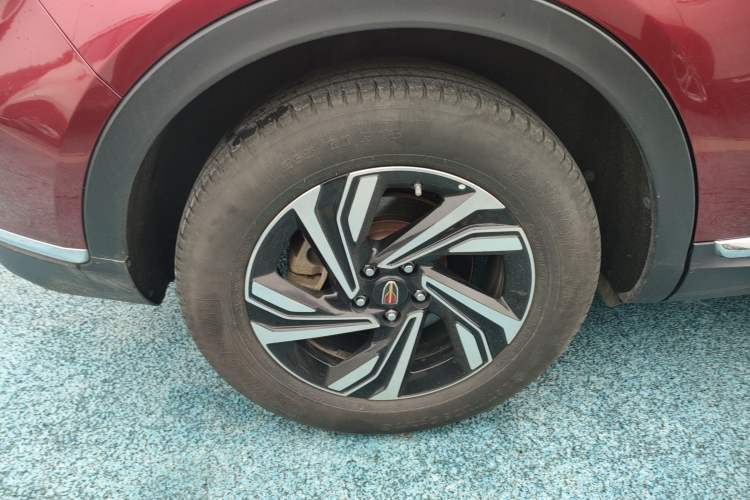 Used Hongqi HS5 2022 Revised Version 2.0T Smart Connect Flagship Edition
