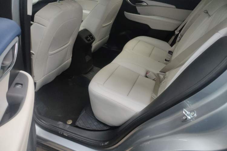 Used Buick Envision 2024 Encore Plus AWD Avenir
