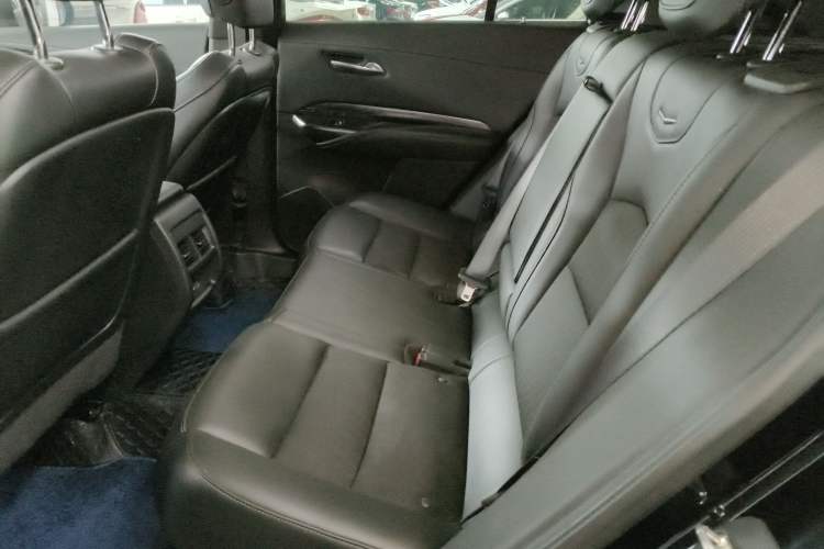 Used Cadillac XT4 2021 28T Two-Wheel Drive Tech Edition