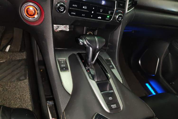 Used Honda Avancier 2020 240TURBO Two-Wheel Drive Comfort Edition Gear Lever