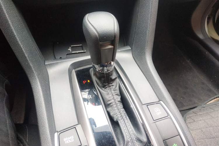 Used Honda Civic 2021 HATCHBACK 220TURBO CVT Trendy Cool Edition