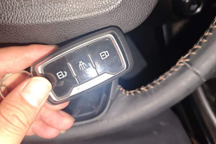 Used Cowin X3 2016 1.6L Manual Enthusiast Edition
