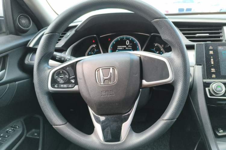 Used Honda Civic 2016 220TURBO CVT Luxury Edition
