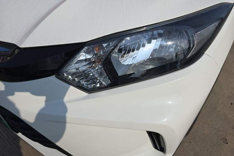 Used Everus VE-1 2021 Travel Edition
