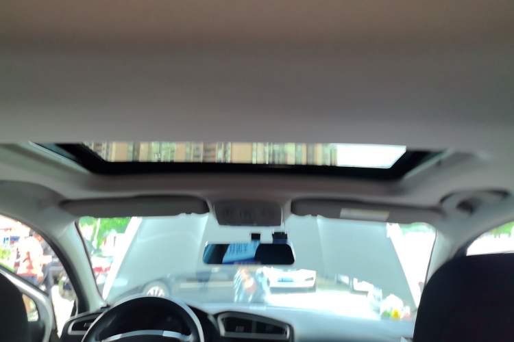 Used Citroen C4L 2015 1.8L Automatic Luxury Edition
