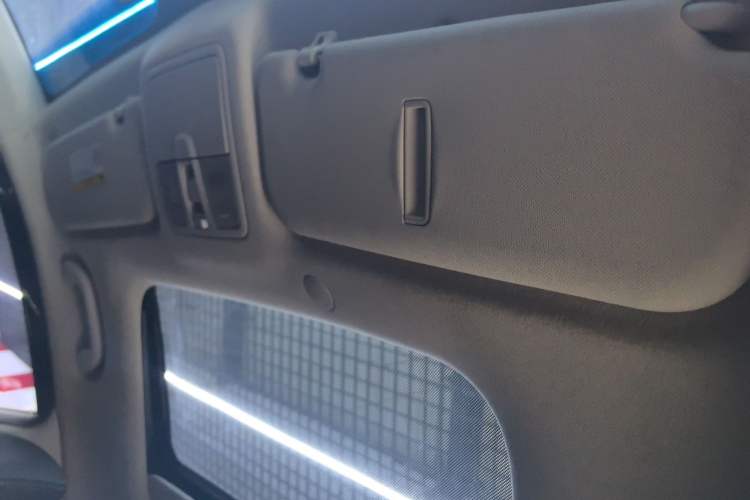 Used Hyundai Elantra (5th Generation / Langdong) 2016 1.6L Manual Luxury Model
