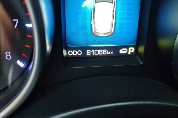 Used Haval H8 2015 2.0T Four-Wheel Drive Elite Model