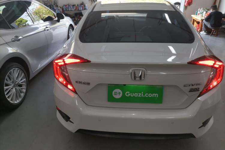 Used Honda Civic 2019 220TURBO CVT Dynamic Edition China VI
