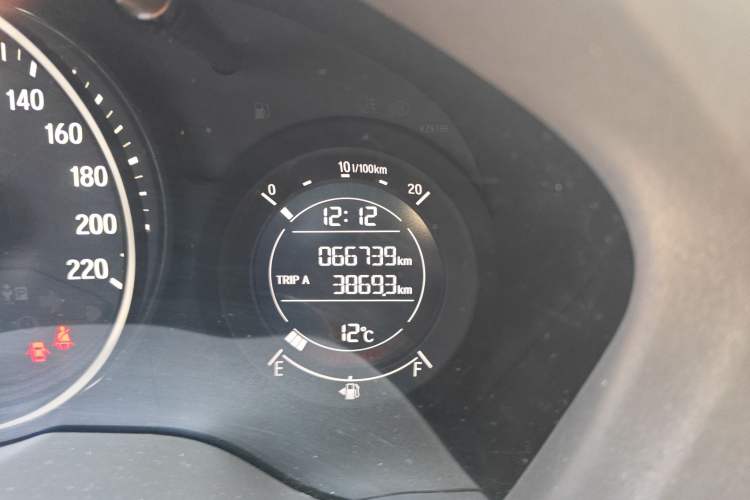 Used Honda Vezel 2017 1.8L CVT Front-Wheel Drive Pioneer Edition
