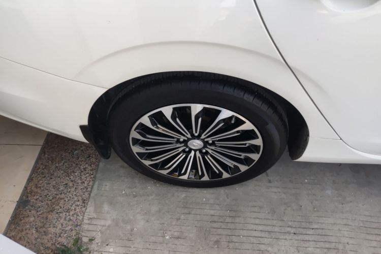 Used Changan Eado 2019 Blue Whale Edition 280T GDI DCT Light-Speed Model