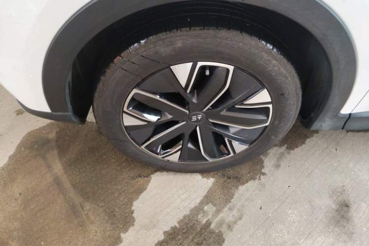 Used JETOUR Shanhai L7 2024 1.5T 120km ULTRA 7-Seater
