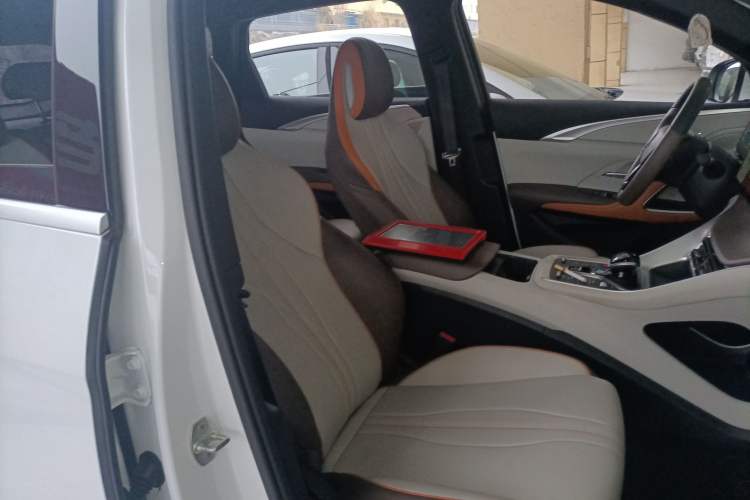 Used BYD Song Pro New Energy 2022 DM-i 110km Flagship Model Right Front Seat