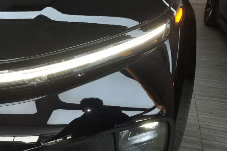 Used Li Auto L8 2025 Max Smart Refresh Edition
