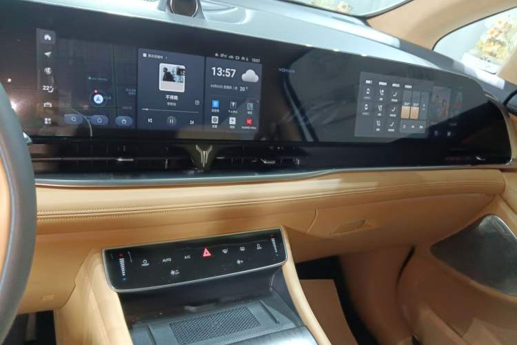 Used VOYAH Dream 2024 PHEV Ultra-Long Range Flagship Edition
