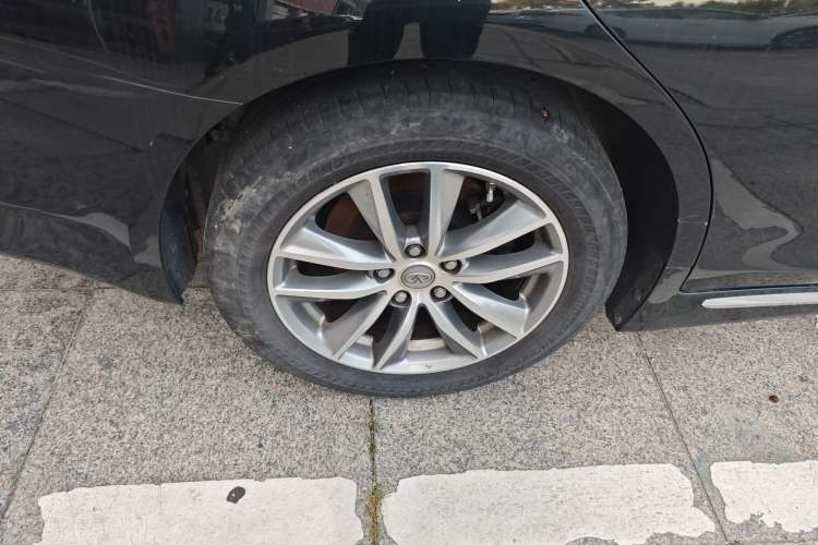 Used Infiniti Q50L 2018 2.0T Comfort Edition China VI Standard