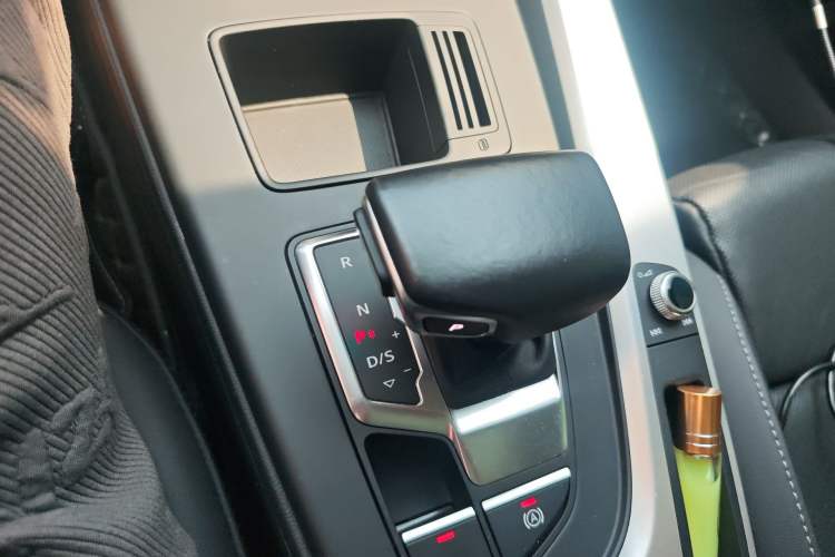 Used Audi A4L 2020 40 TFSI Fashion Dynamic Model
