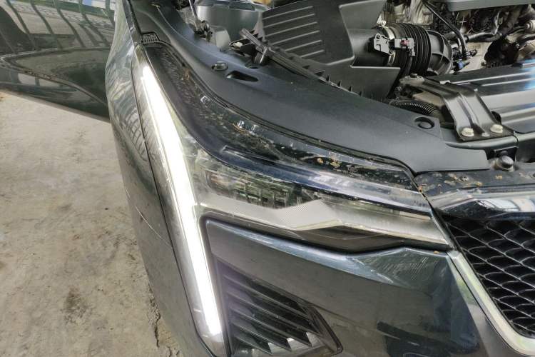 Used Cadillac CT4 2021 28T Fashion Edition Right Front Headlight