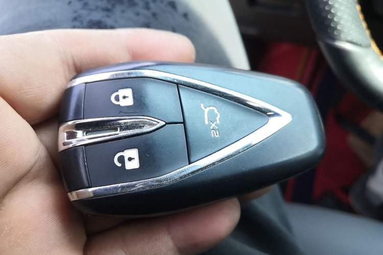 Used CHANGAN UNI-T 2022 1.5T Prestige Version