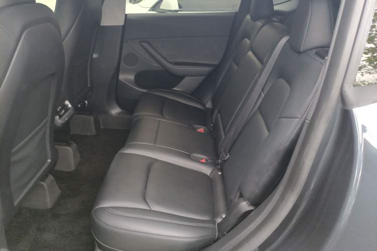 Used Tesla Model Y 2024 Rear-Wheel-Drive Version
