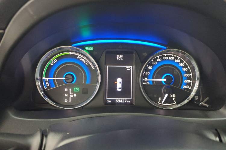 Used Toyota Corolla 2017 Revised Dual-Engine 1.8L E-CVT Leading Edition
