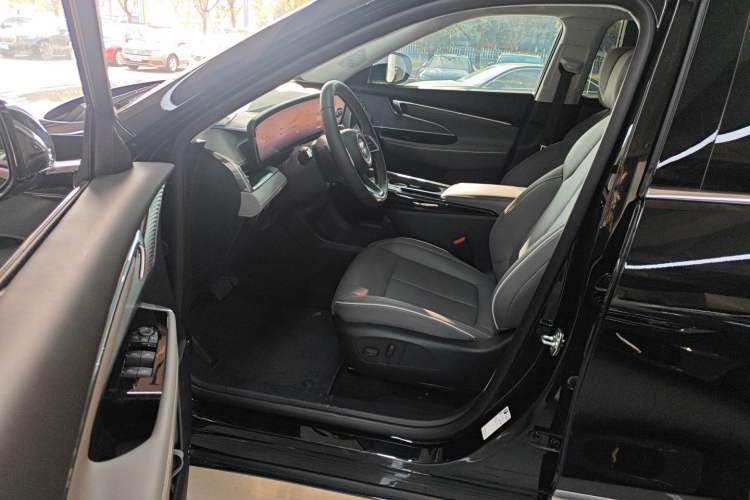 Used Buick E5 2025 Model 545KM Smart Enjoyment Edition