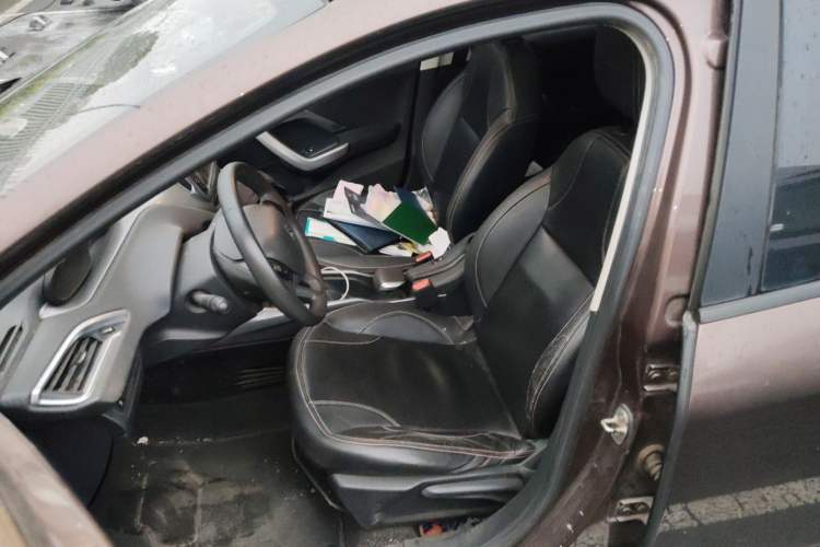 Used Peugeot 2008 2014 1.6L Automatic Fashion Edition
