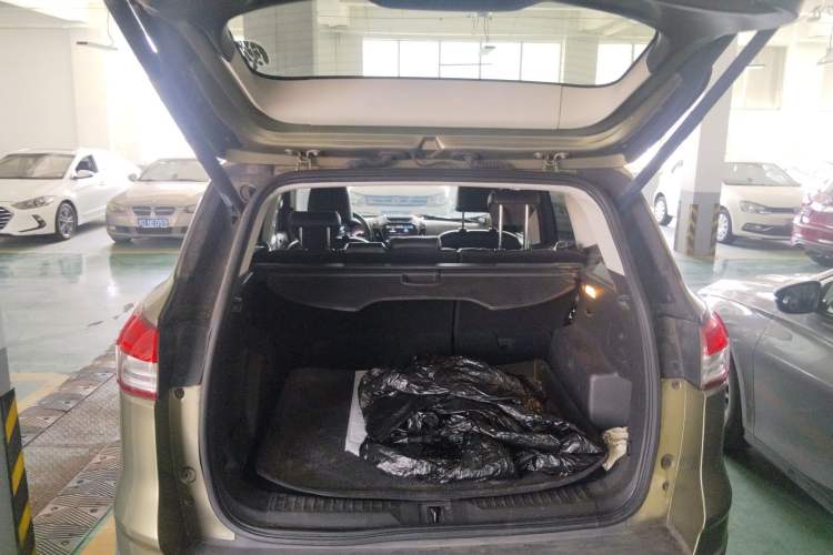 Used Ford Kuga 2013 2.0L GTDi Four-Wheel-Drive Sport Model