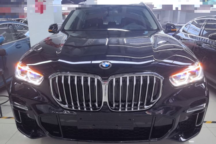 Used BMW X5 2022 Restyled xDrive 30Li Luxury Version M Sport Package
