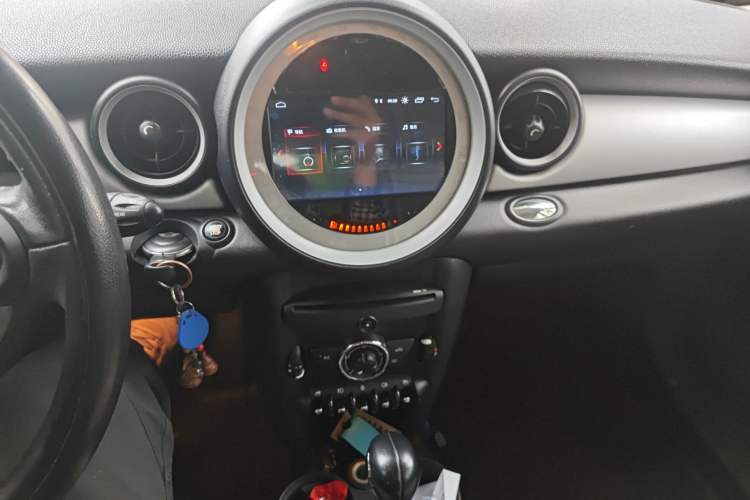 Used MINI 2013 1.6L ONE Limited Edition First Version
