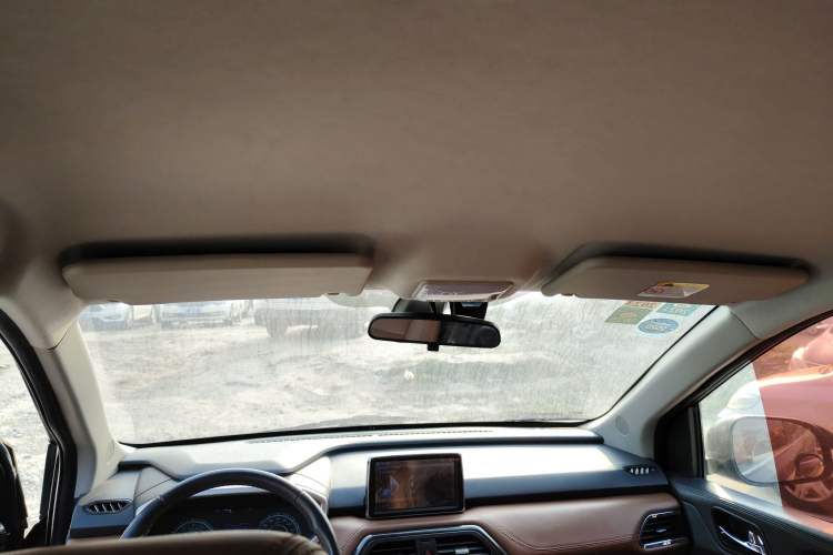 Used BAIC Changhe M70 2017 1.5L manual luxury cabin