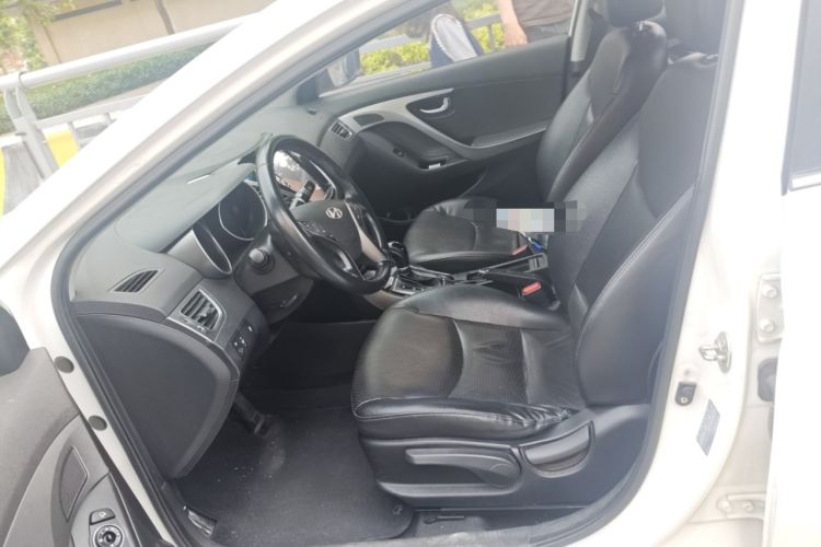 Used Hyundai Elantra (5th Generation / Langdong) 2015 1.6L Automatic Luxury Model
