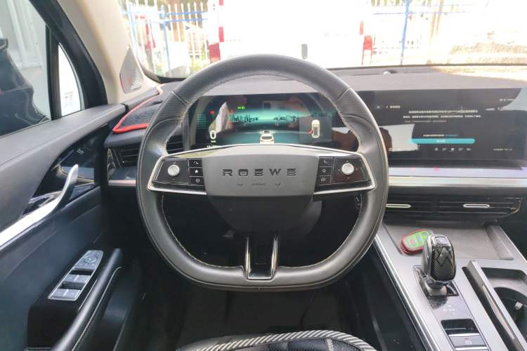Used Roewe RX5 MAX 2022 2.0T Automatic Zhiwei Zunrong Edition
