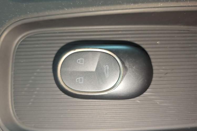 Used Nio ET5 2024 75 kWh