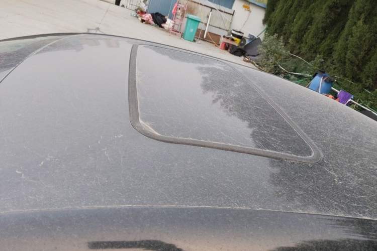 Used Citroen C4L 2013 1.8L Automatic Enjoyment Edition Roof