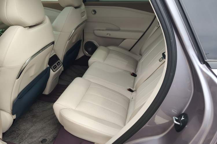 Used VOYAH FREE 2025 Model FREE+ Four-Wheel-Drive Qiankun Edition