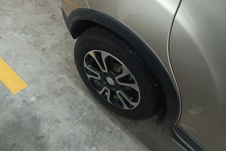 Used Geely Auto Vision X3 2017 1.5L Automatic Elite Model